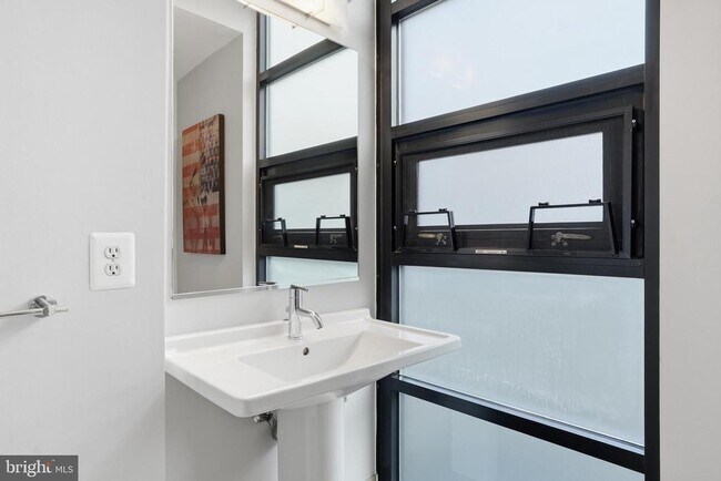 Building Photo - 2125 14th St NW