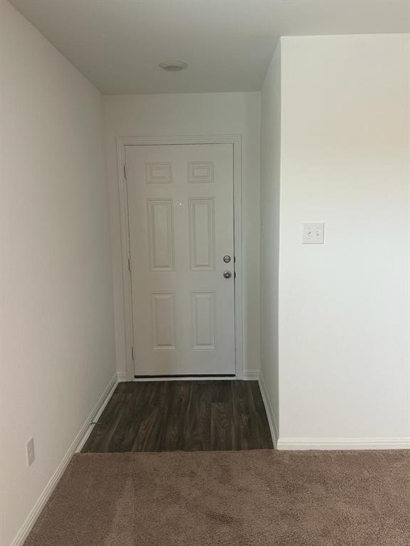 Building Photo - 18300 Speculator Ln