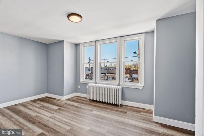 Building Photo - 3045 Weikel St