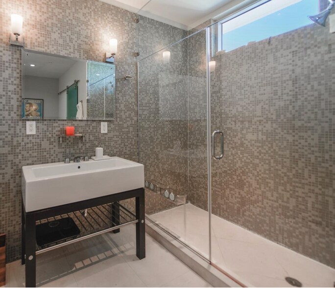 Building Photo - 7930 West Dr