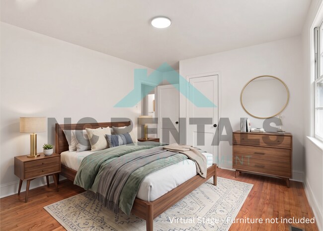 Building Photo - 141 Marthas Ln-