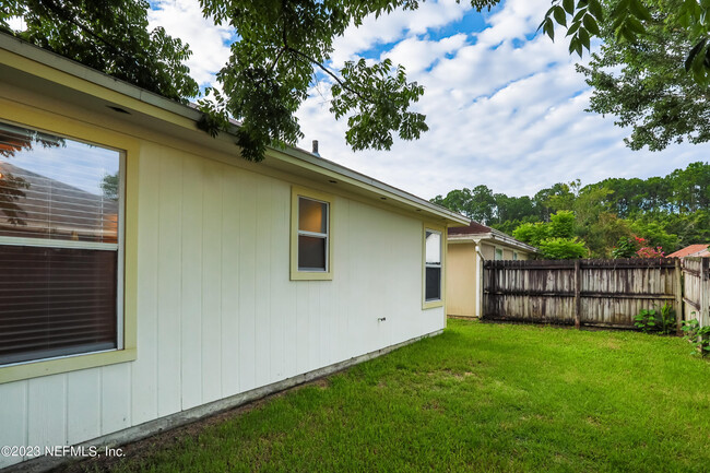 Building Photo - 11464 Mandarin Glen Cir E