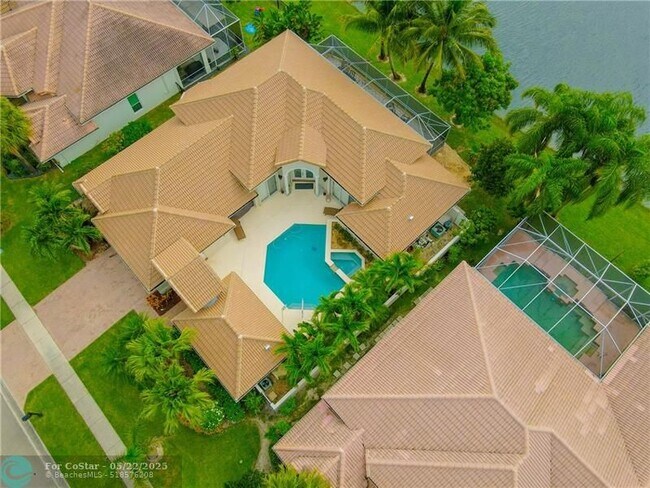 Building Photo - 20107 Ocean Key Dr