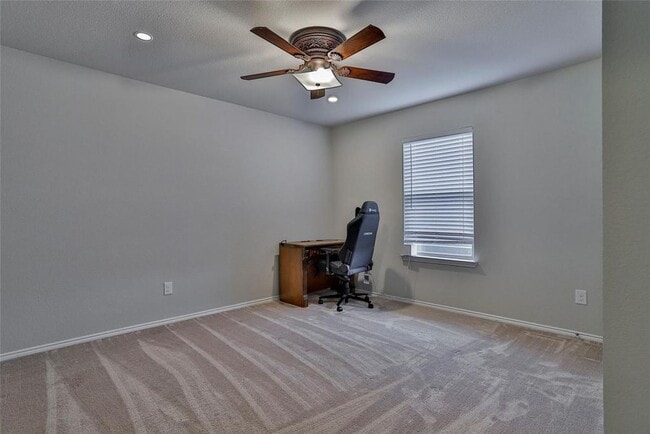 Building Photo - COMING SOON, DARLING HOME IN DENTON!