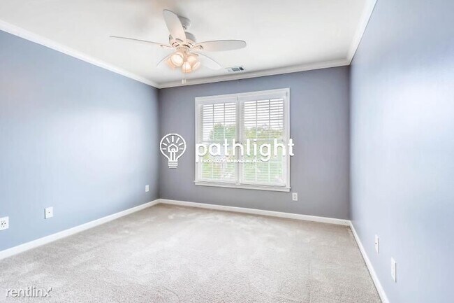 Building Photo - 6 br, 5 bath House - 1762 Country Wood Dri...