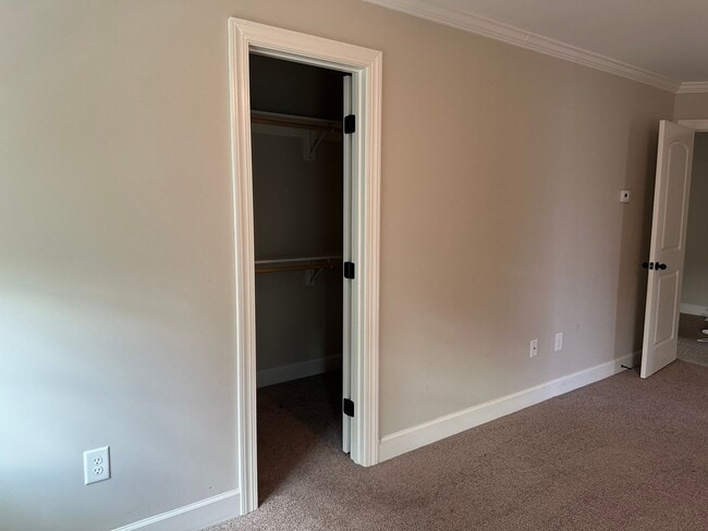 Building Photo - 4BED / 2.5BATH BEAUTIFUL HOME IN ANDERSON CREEK!