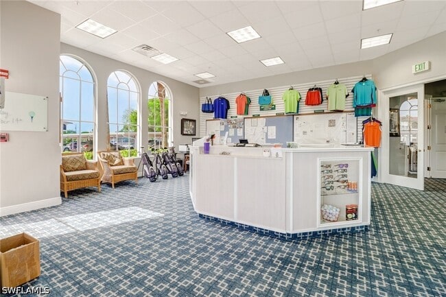 Building Photo - 29 High Point Cir E