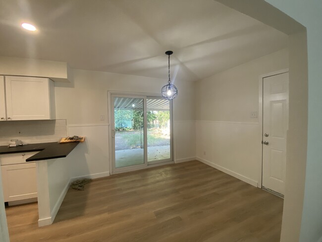 Dining room / back sliding door - 6811 Blue Ash Dr