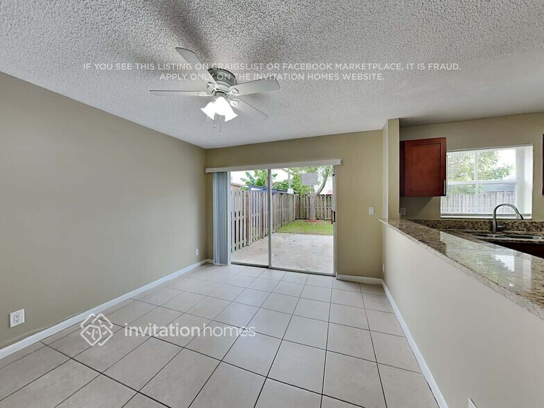 Building Photo - 3366 Bonito Ln