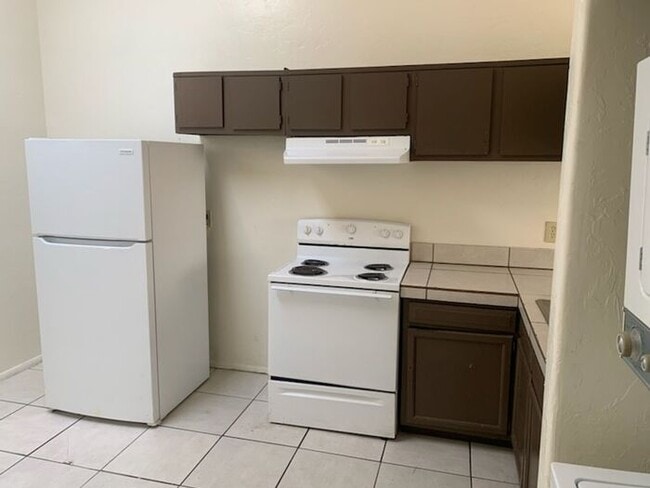 Primary Photo - 2 Bedroom 1 Bath 4-plex