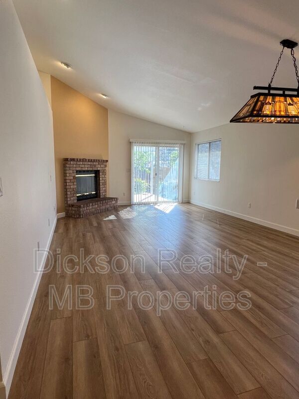 Building Photo - 5216 Palo Alto Ct