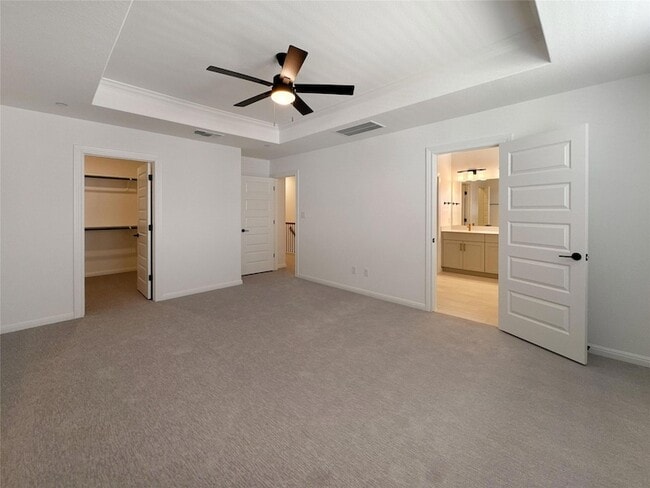 Building Photo - 2725 Woodall Dr