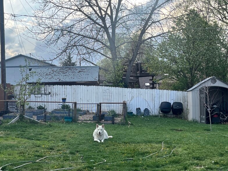 Building Photo - 655 Kilmer St