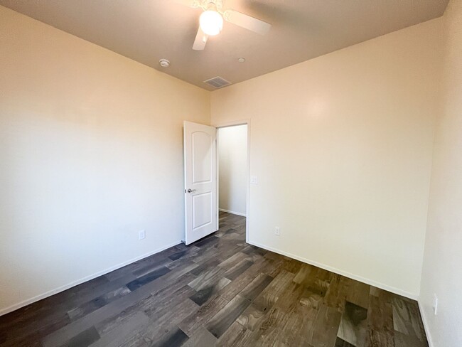 Building Photo - TOWNHOME - CLARKDALE - MOUNTAIN GATE