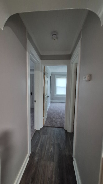 Building Photo - 2028 Revere Ave