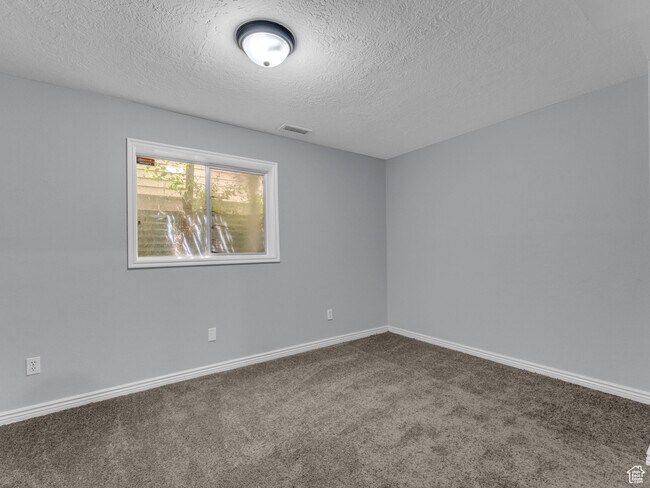 Building Photo - 8335 S 1050 E