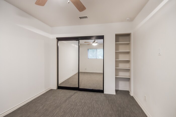 Building Photo - 10518 Moorcreek Dr