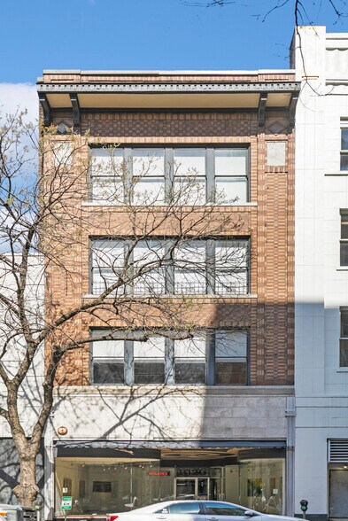 Building Photo - The Kessler Lofts - Parking Included!