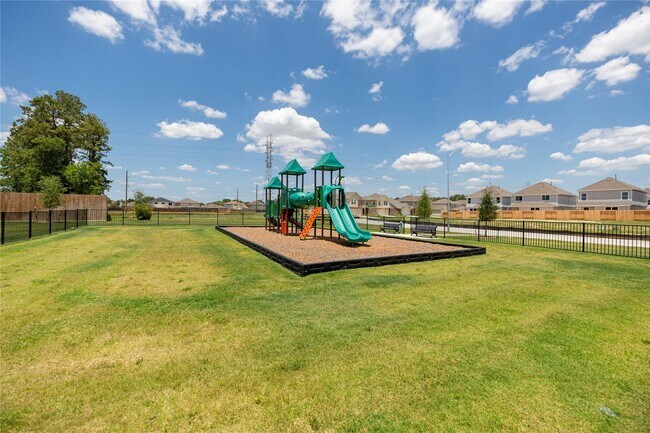 Building Photo - 22114 Sovereign Hts Ln.