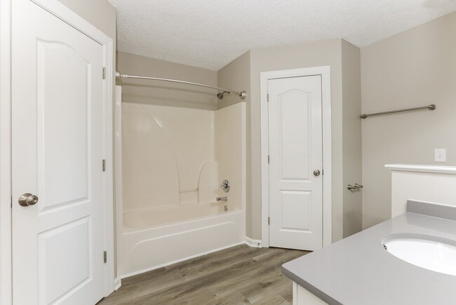 Building Photo - 1621 O Green Cove