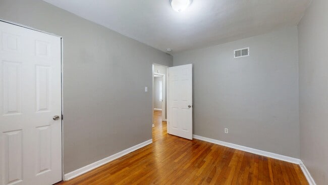 Building Photo - 331 Frey Ln