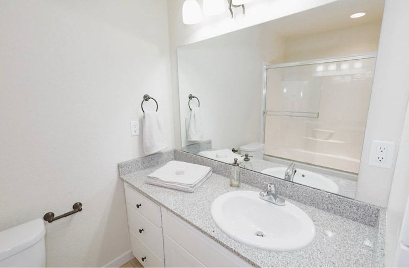 Building Photo - 3602 Dandy Dr