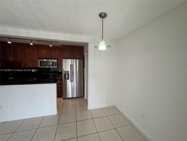 Building Photo - 4440 NW 79th Ave