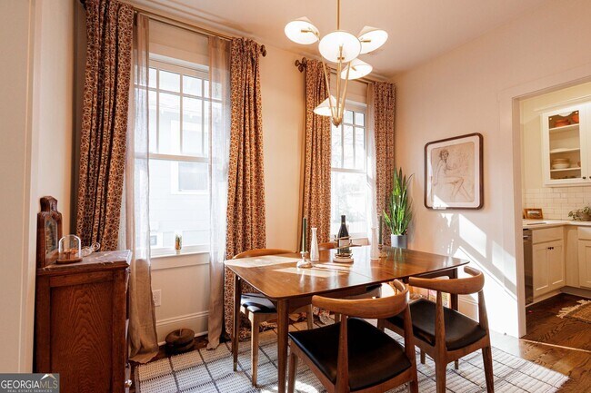 Building Photo - 1446 Metropolitan Ave SE