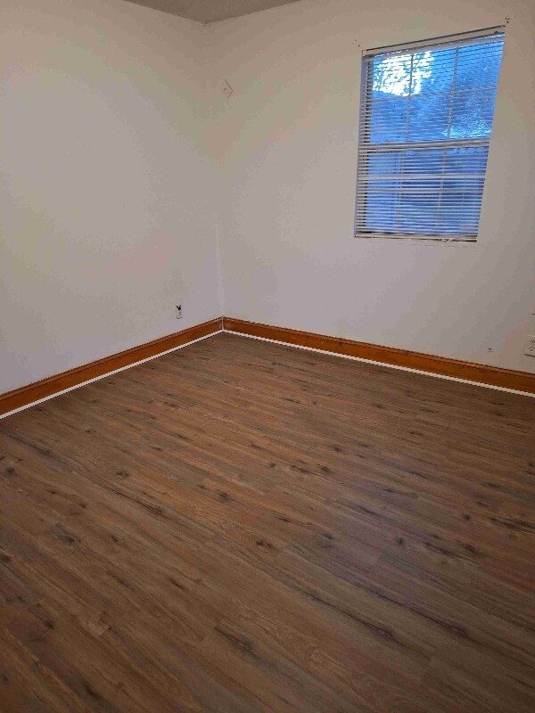Building Photo - 2531 Vincent Ave