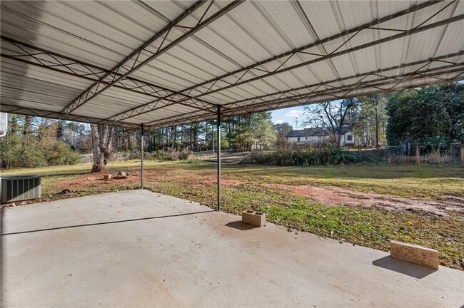 Building Photo - 5345 Memorial Ln SW