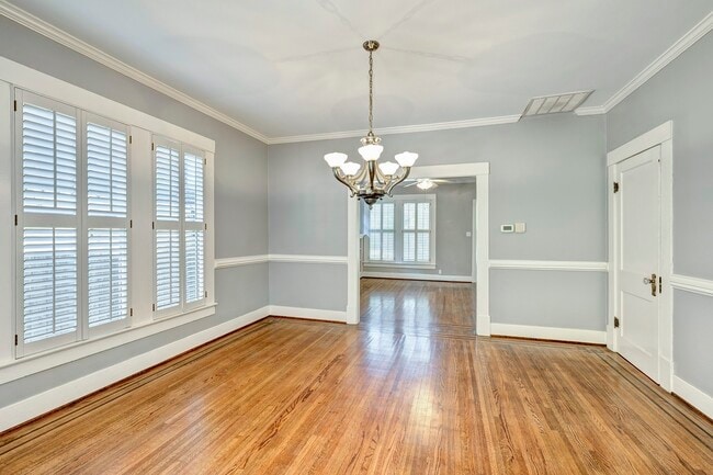 Building Photo - 1403 Bonnie Brae St