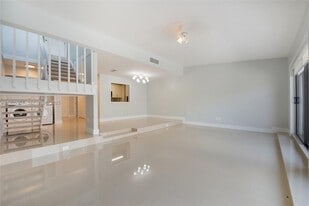 Building Photo - 7424 SW 106th Pl