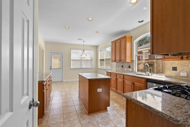 Building Photo - 6007 Marble Hollow Ln
