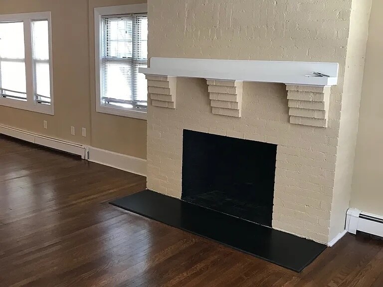 Building Photo - 310 Allston St