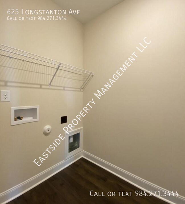 Building Photo - 625 Longstanton Ave