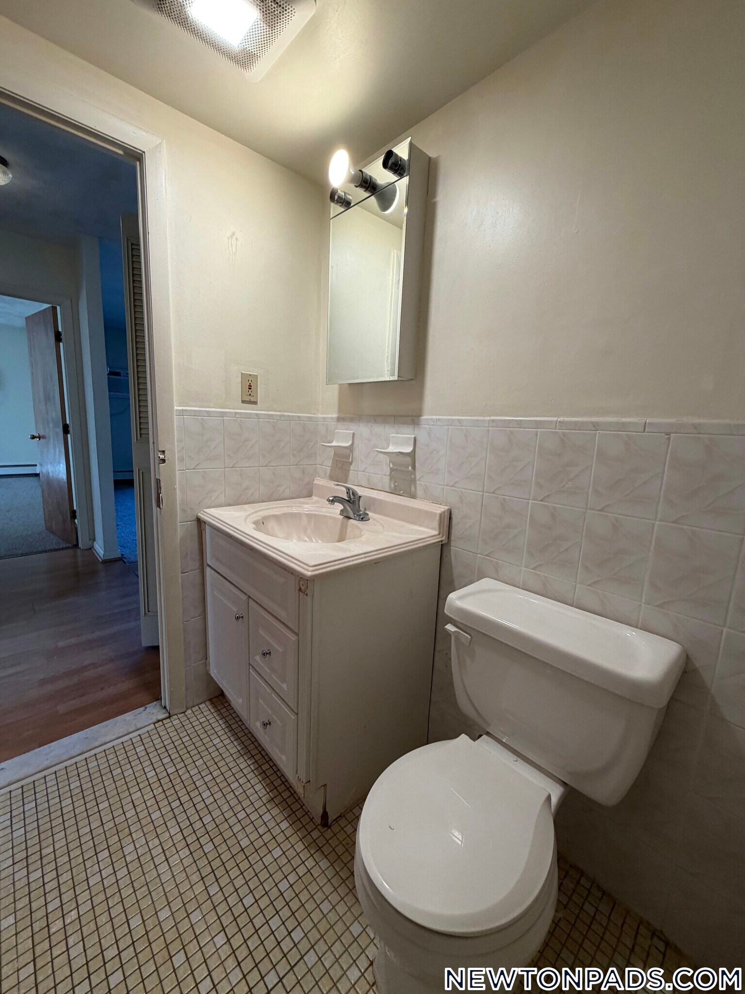 Building Photo - 175 Adams St