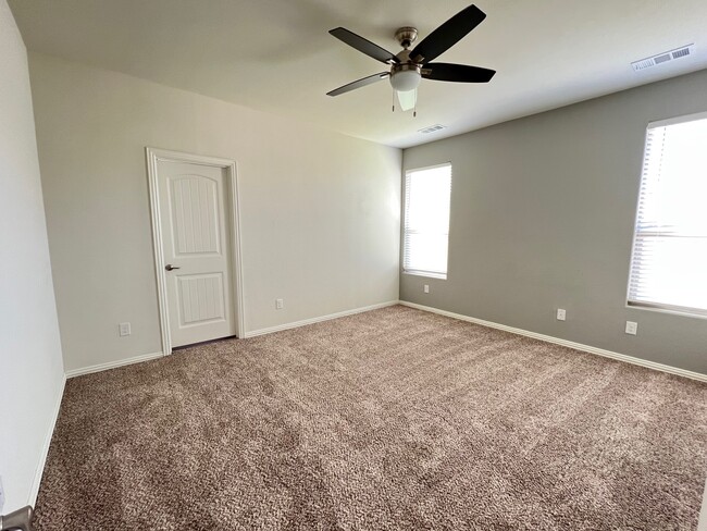 Building Photo - 7320 Fossell Ranch Rd