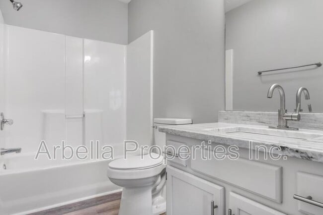 Building Photo - 2637 US-11W