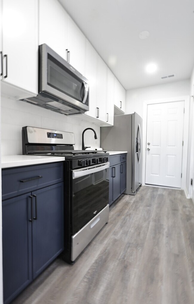 Building Photo - 3621 S Winchester Ave