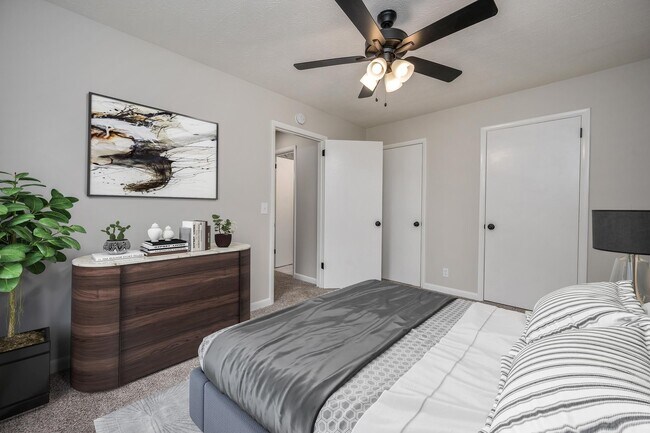 Building Photo - 2212 Cabin Hill Rd