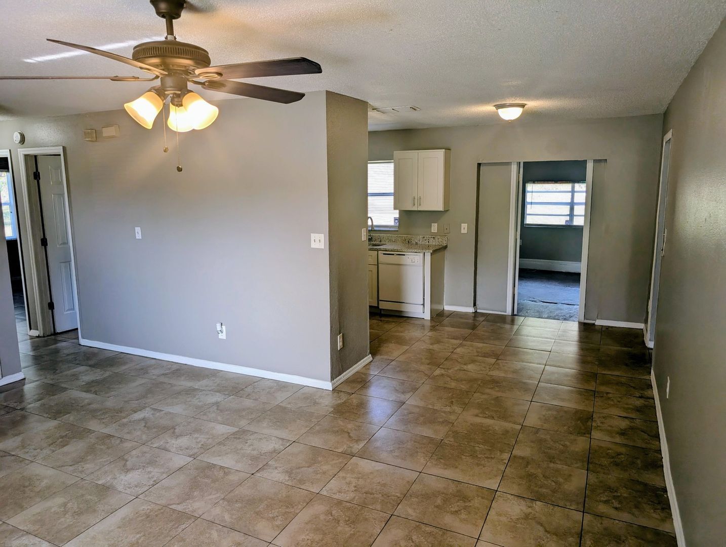 Building Photo - 1483 Elderton Dr
