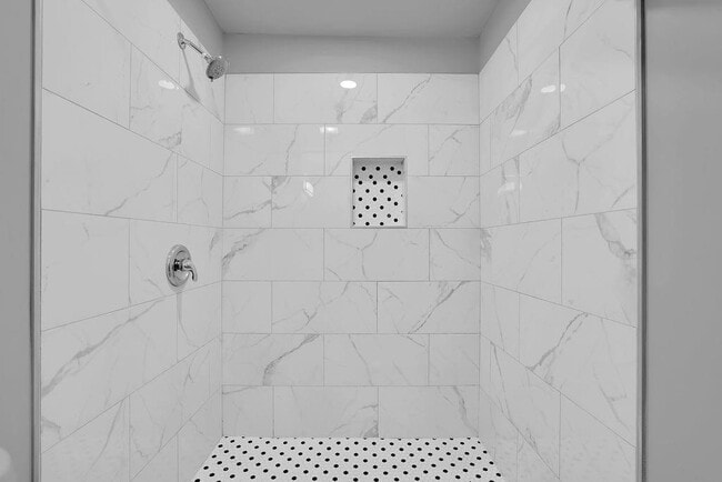 Building Photo - 280 Stone Mountain St