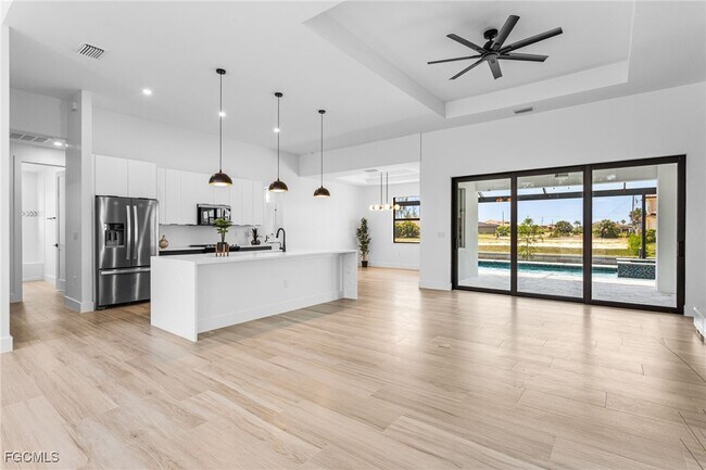 Building Photo - 2702 Old Burnt Store Rd N