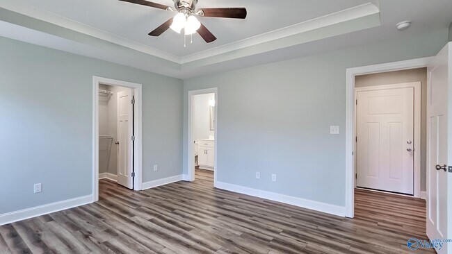 Building Photo - 14300 Peek Dr