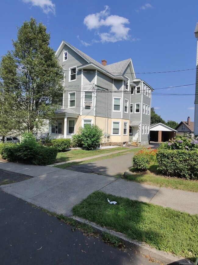 Primary Photo - 18 Kimball Dr