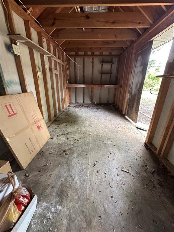 Building Photo - 393 Old Acworth Rd