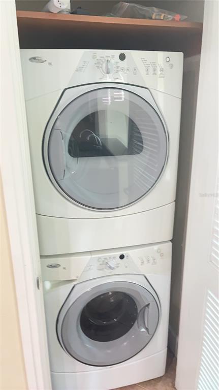 Building Photo - 101 S Eola Dr