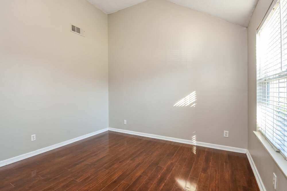 Building Photo - 3352 N Winds Trail