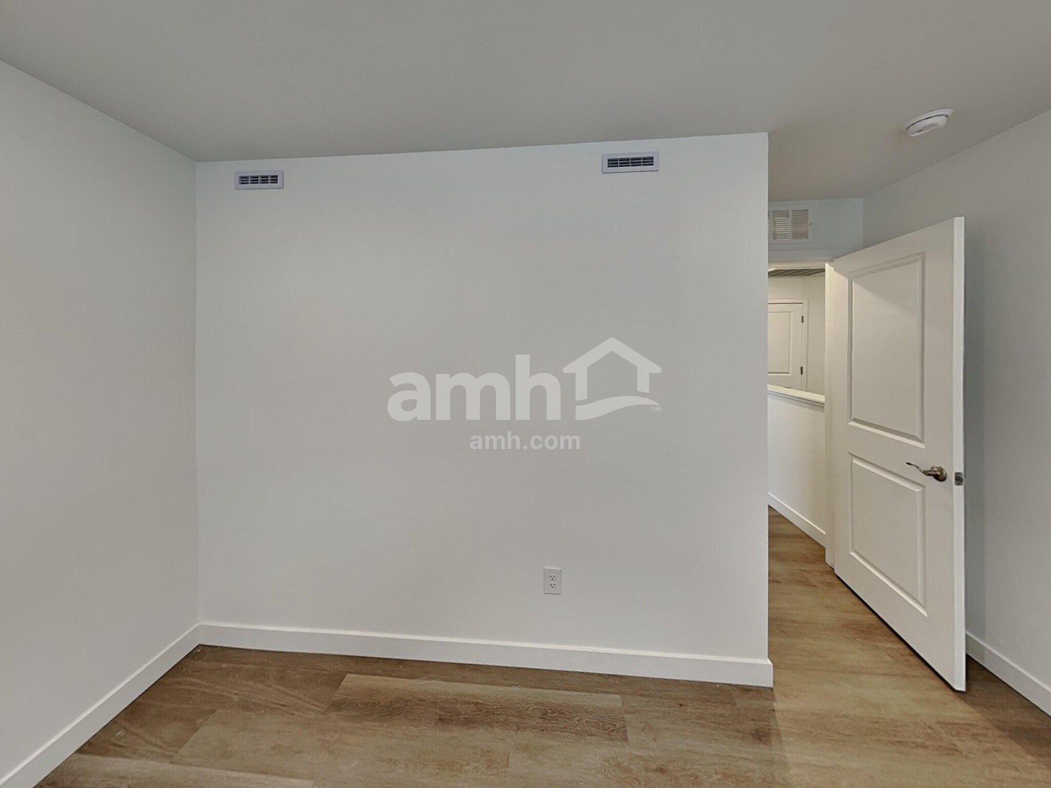 Building Photo - 9672 N Rancho Lozano