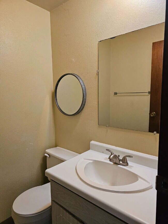 Building Photo - 50% off First Month's Rent!! Spacious 3-Level Home with Garage & Off-Street Parking - Available now!